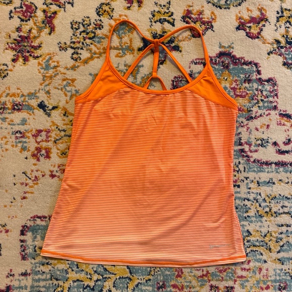 OTF moisture wicking striped tank, size medium - Picture 1 of 5
